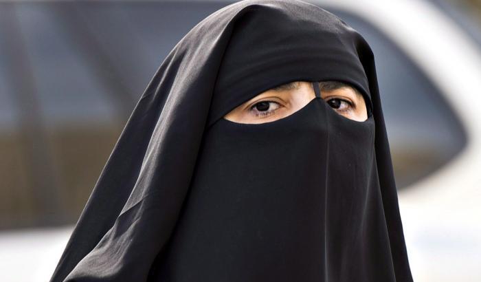 L'Onu condanna la Francia per il divieto del Niqab