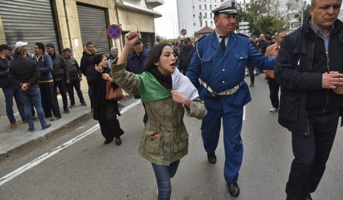 In piazza contro la candidatura di Bouteflika